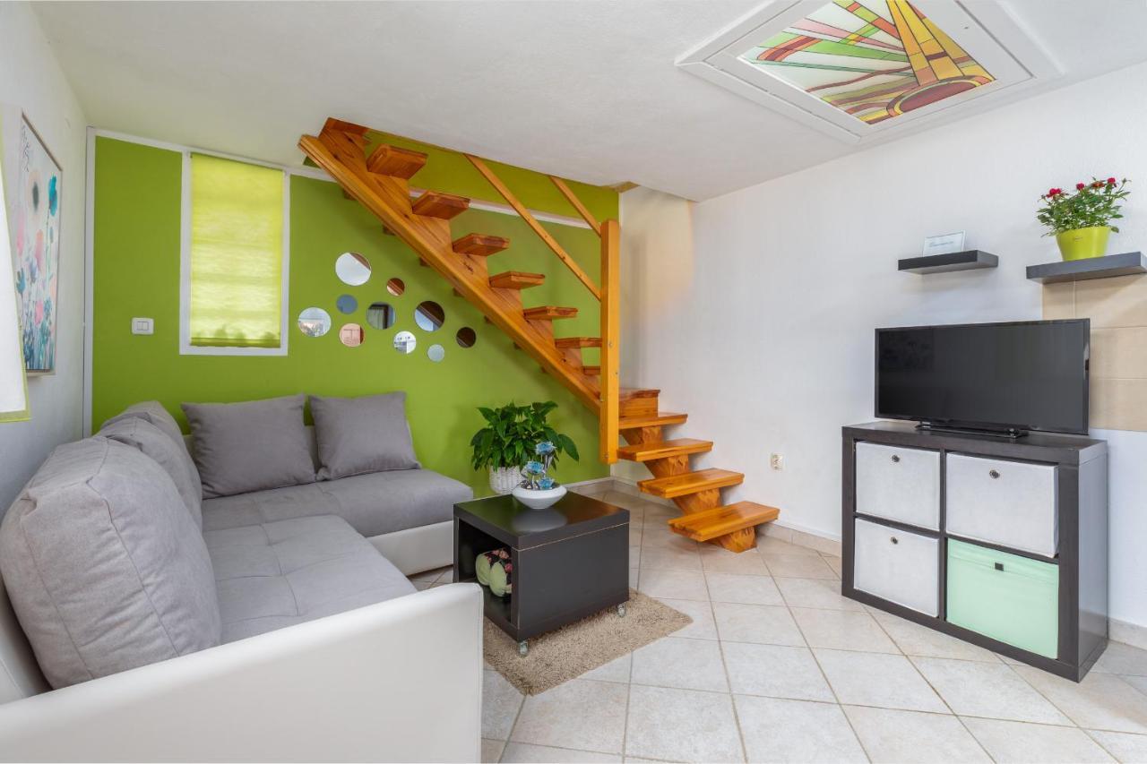Holiday Home Nadia Πούλα Εξωτερικό φωτογραφία