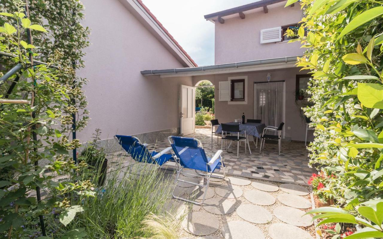 Holiday Home Nadia Πούλα Εξωτερικό φωτογραφία